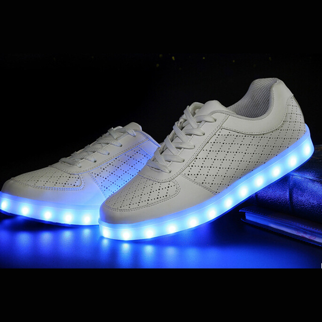 basket nike lumineuse prix basket nike lumineuse prix